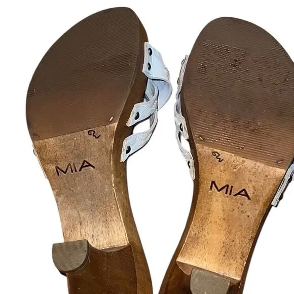 MIA Women's White Leather Sandals Size 7 - Picture 5 of 5